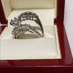 💍Beautiful set of wedding ring 💍 size 10